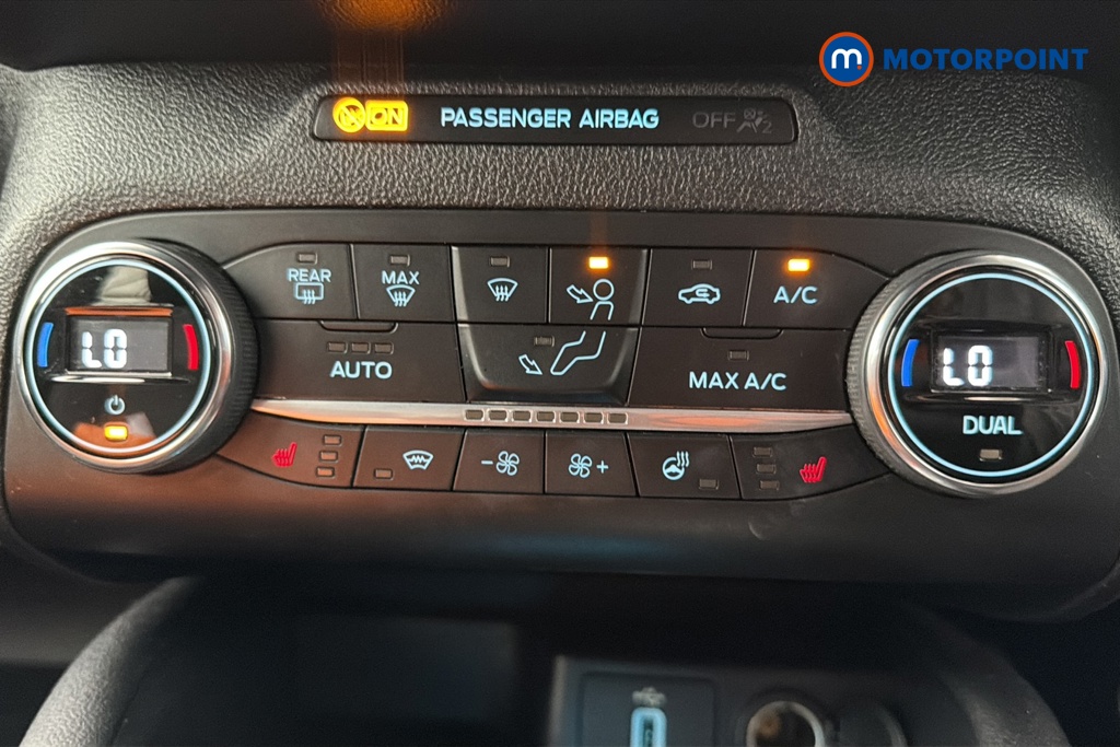 Ford Focus St-Line X Automatic Diesel Estate - Stock Number (1659443) - 12th supplementary image
