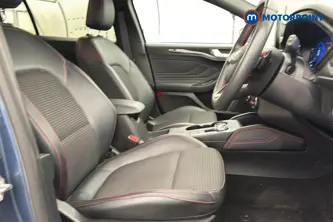 Ford Focus St-Line X Automatic Diesel Estate - Stock Number (1659443) - 22nd supplementary image