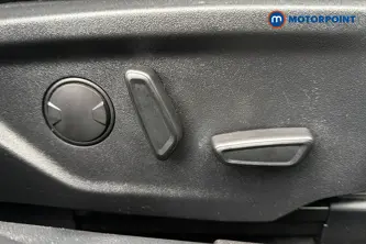 Ford Focus St-Line X Automatic Diesel Estate - Stock Number (1659443) - 23rd supplementary image