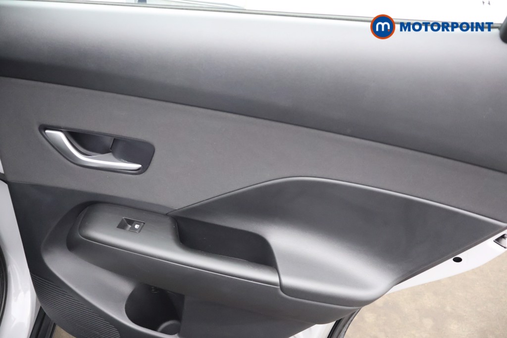 Hyundai Kona Advance Automatic Petrol-Electric Hybrid SUV - Stock Number (1659495) - 17th supplementary image