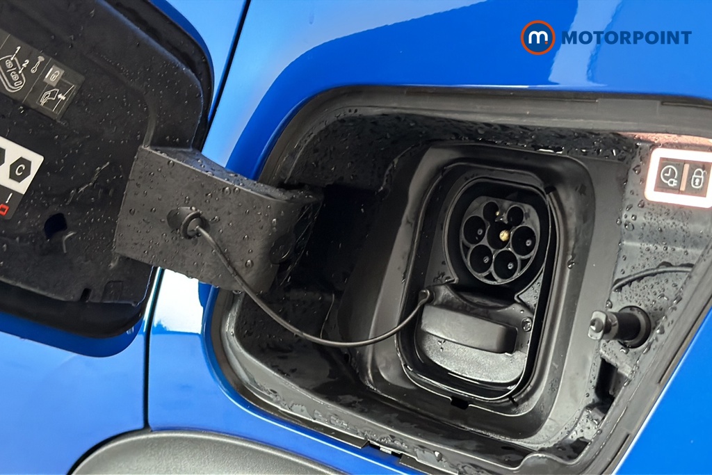 Peugeot 2008 GT Automatic Electric SUV - Stock Number (1659538) - 41st supplementary image