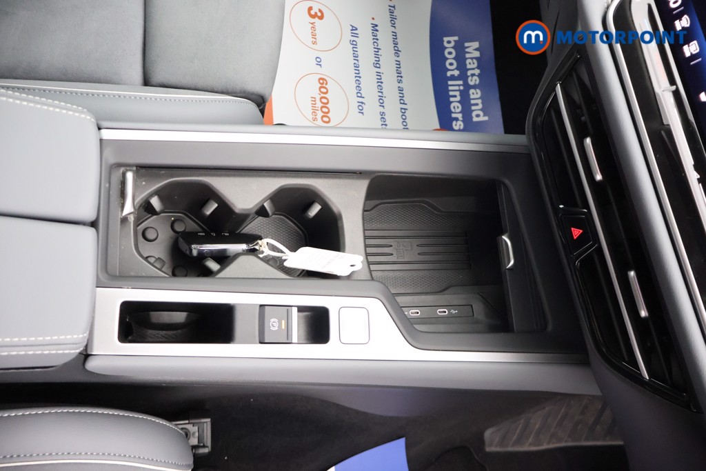 Volkswagen Passat Life Automatic Petrol Plug-In Hybrid Estate - Stock Number (1659614) - 14th supplementary image