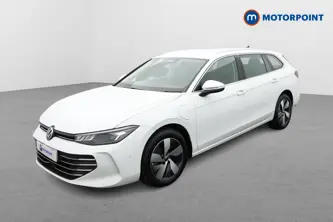 Volkswagen Passat Life Automatic Petrol Plug-In Hybrid Estate - Stock Number (1659614) - Passenger side front corner