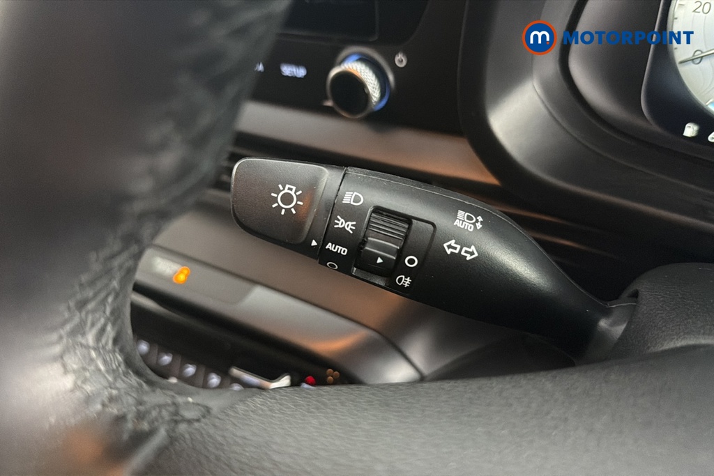 Hyundai I20 Premium Automatic Petrol Hatchback - Stock Number (1659844) - 5th supplementary image
