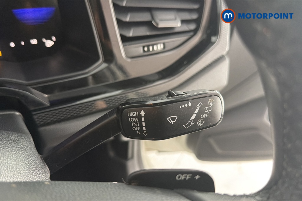 Volkswagen Polo Life Automatic Petrol Hatchback - Stock Number (1659860) - 6th supplementary image