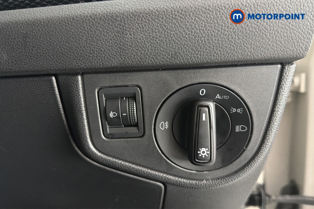 Volkswagen Polo Life Automatic Petrol Hatchback - Stock Number (1659860) - 11th supplementary image