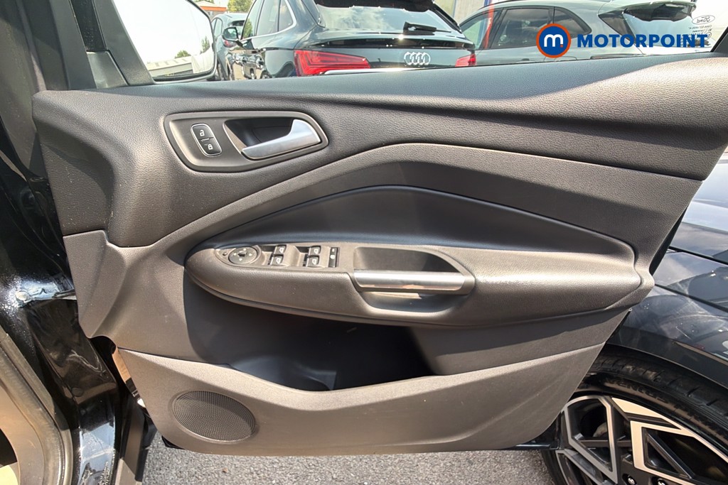 Ford Kuga Titanium Edition Manual Petrol SUV - Stock Number (1660017) - 19th supplementary image