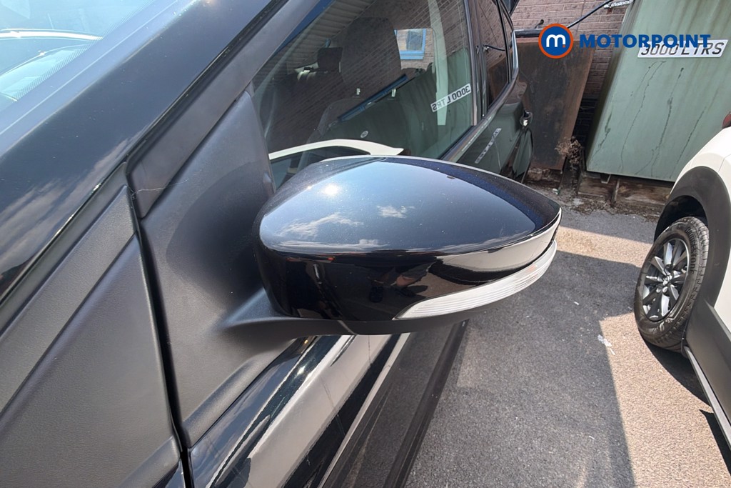 Ford Kuga Titanium Edition Manual Petrol SUV - Stock Number (1660017) - 43rd supplementary image