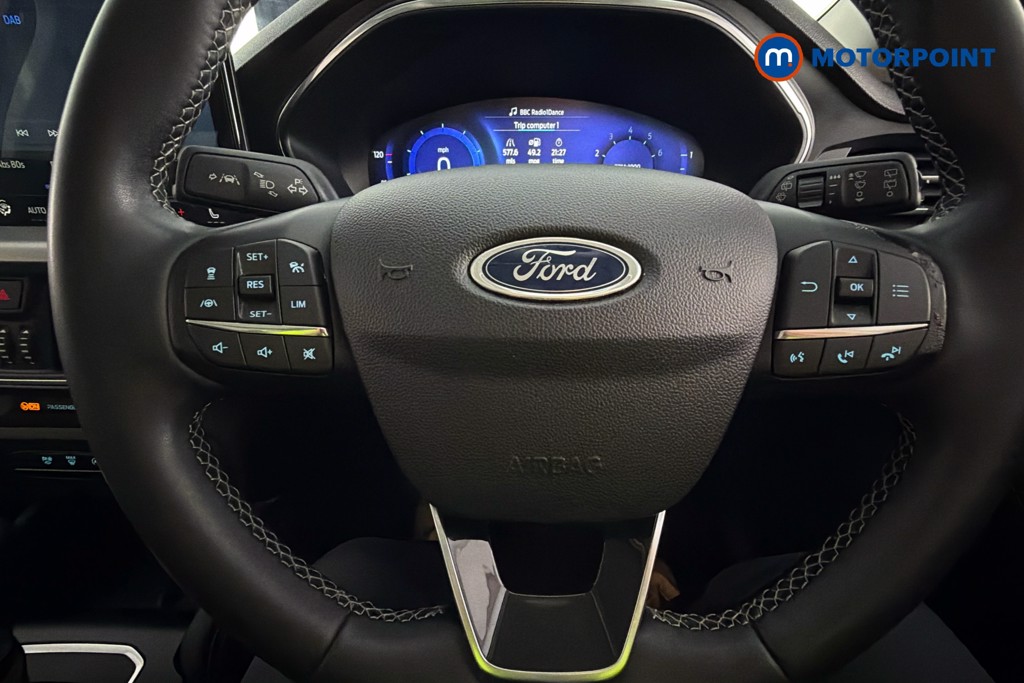 Ford Focus Titanium Vignale Automatic Petrol Hatchback - Stock Number (1660043) - 5th supplementary image