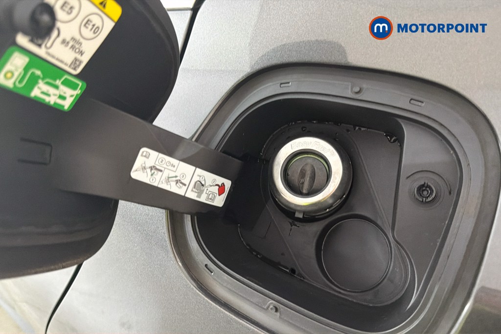 Ford Focus Titanium Vignale Automatic Petrol Hatchback - Stock Number (1660043) - 41st supplementary image