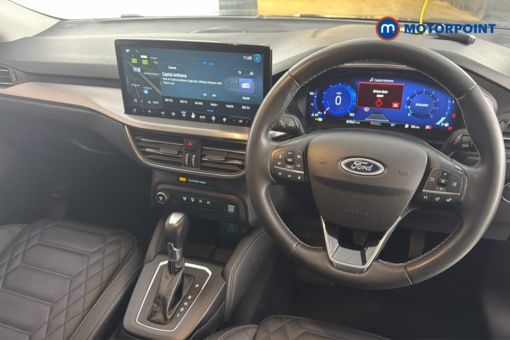 Ford Focus Titanium Vignale Automatic Petrol Hatchback - Stock Number (1660043) - 1st supplementary image