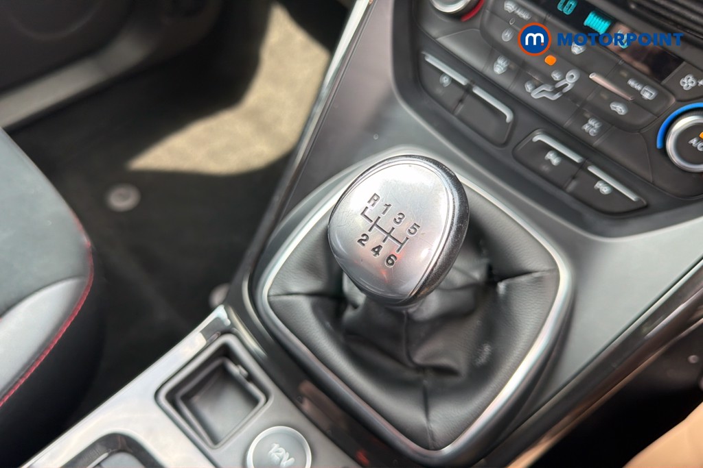 Ford Kuga St-Line Manual Petrol SUV - Stock Number (1660067) - 15th supplementary image
