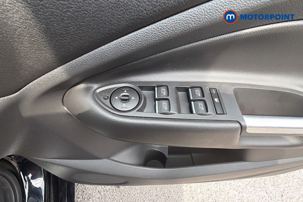 Ford Kuga St-Line Manual Petrol SUV - Stock Number (1660067) - 20th supplementary image