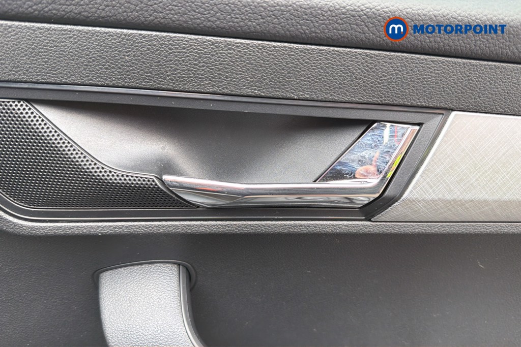 Skoda Karoq Se Drive Tiptronic Petrol SUV - Stock Number (1660070) - 42nd supplementary image