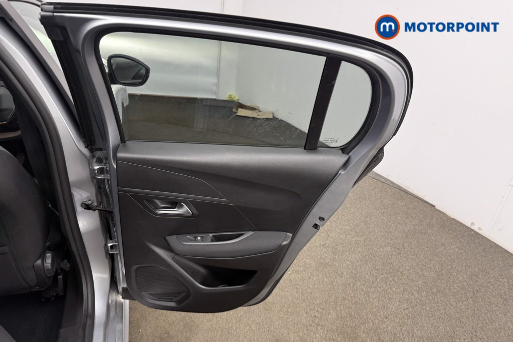 Peugeot 208 Active Premium -Plus Manual Petrol Hatchback - Stock Number (1660229) - 13th supplementary image