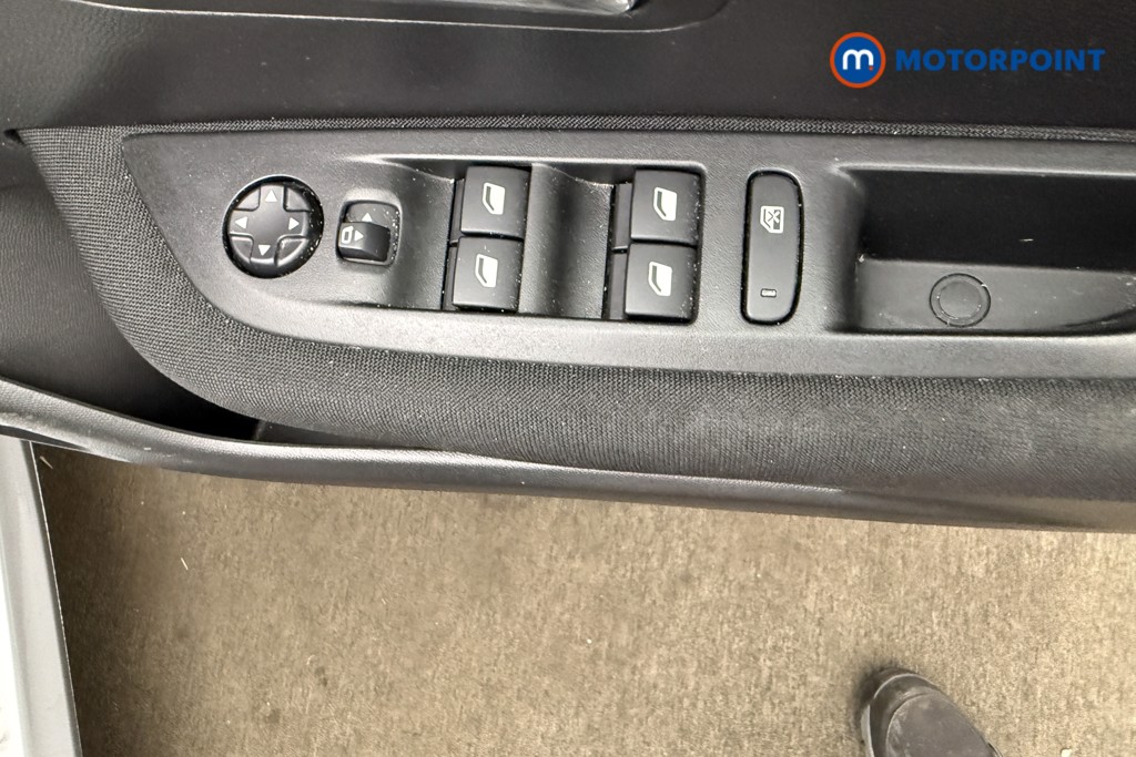 Peugeot 208 Active Premium -Plus Manual Petrol Hatchback - Stock Number (1660229) - 17th supplementary image