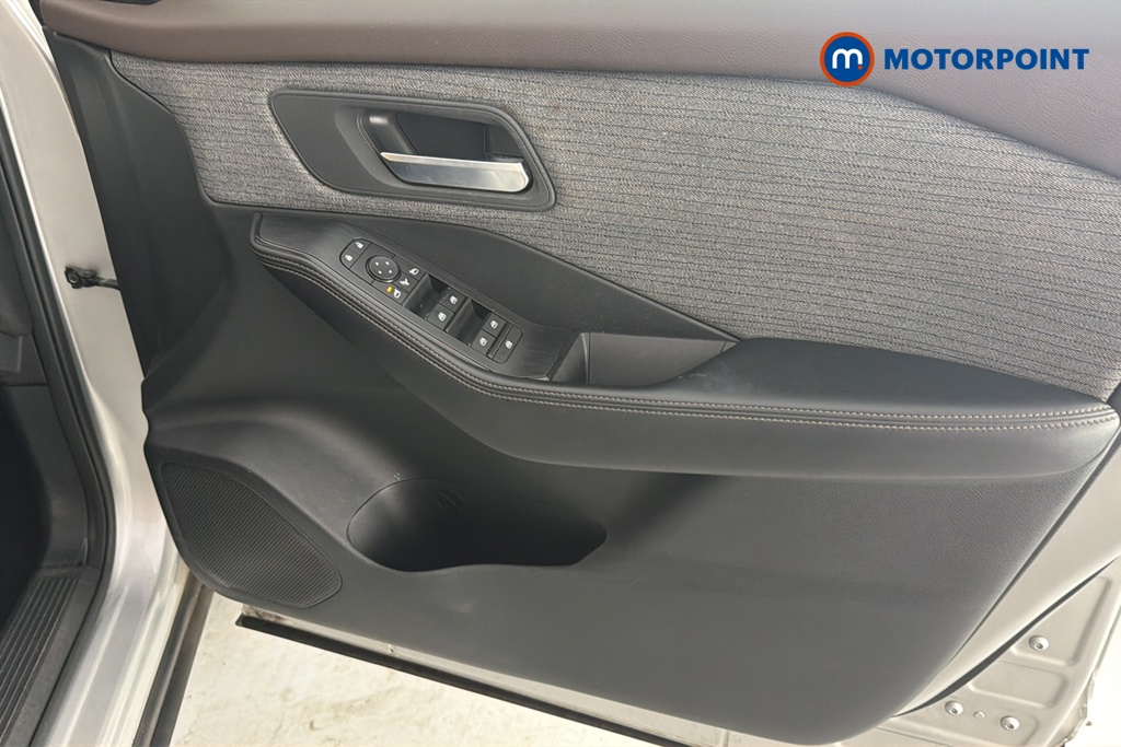 Nissan X-Trail Acenta Premium Automatic Petrol-Electric Hybrid SUV - Stock Number (1660257) - 18th supplementary image