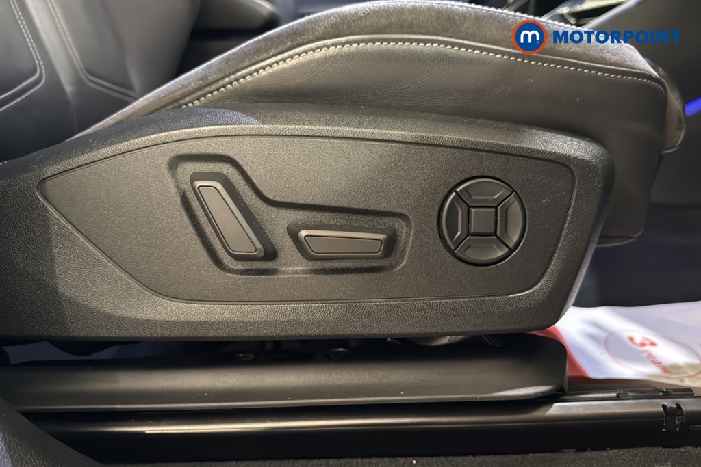 Audi Q3 Edition 1 Automatic Petrol SUV - Stock Number (1660290) - 23rd supplementary image