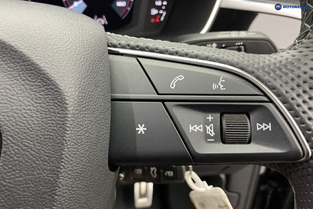 Audi Q3 S Line Automatic Petrol SUV - Stock Number (1660425) - 13th supplementary image