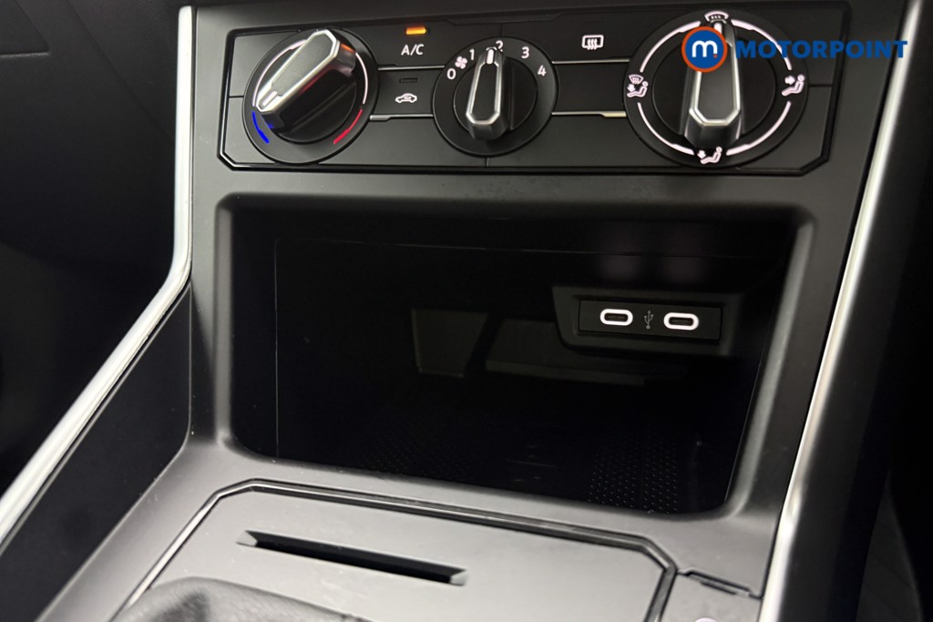Volkswagen Taigo Life Automatic Petrol SUV - Stock Number (1660691) - 14th supplementary image