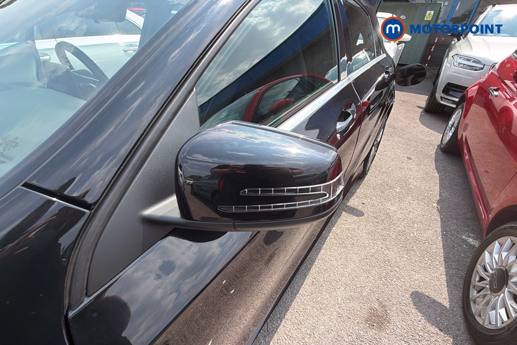 Mercedes-Benz A Class Amg Line Automatic Diesel Hatchback - Stock Number (1660720) - 43rd supplementary image
