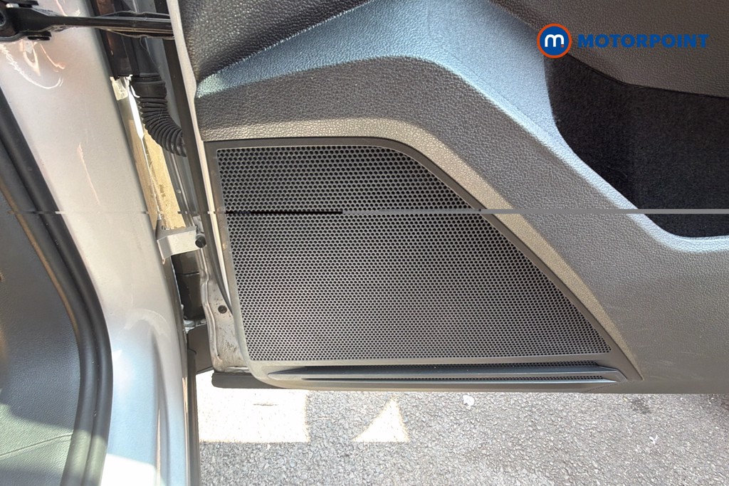 Volkswagen Tiguan R-Line Automatic Petrol SUV - Stock Number (1660803) - 21st supplementary image