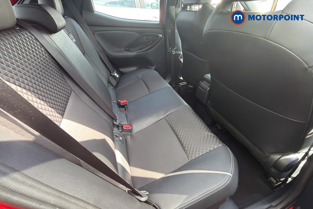 Toyota Yaris Dynamic Automatic Petrol-Electric Hybrid Hatchback - Stock Number (1661007) - 27th supplementary image