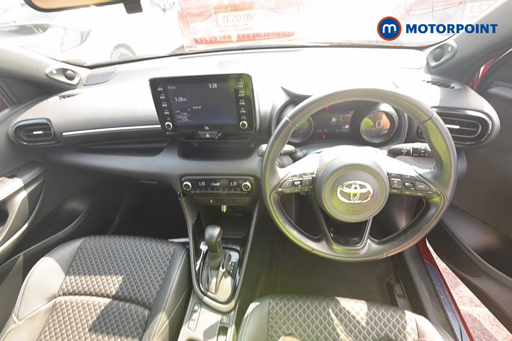 Toyota Yaris Dynamic Automatic Petrol-Electric Hybrid Hatchback - Stock Number (1661007) - 38th supplementary image