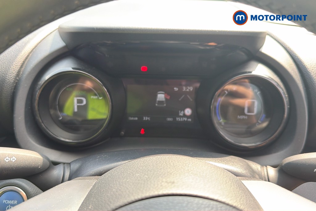 Toyota Yaris Dynamic Automatic Petrol-Electric Hybrid Hatchback - Stock Number (1661007) - 42nd supplementary image