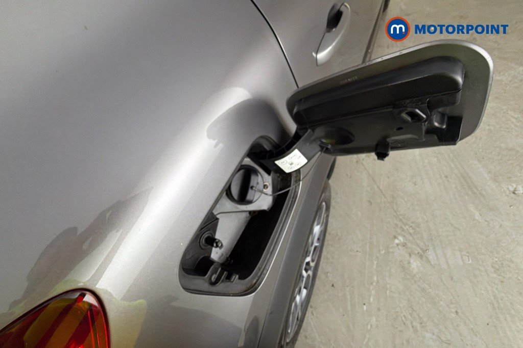 Renault Captur Techno Manual Petrol SUV - Stock Number (1661354) - 41st supplementary image
