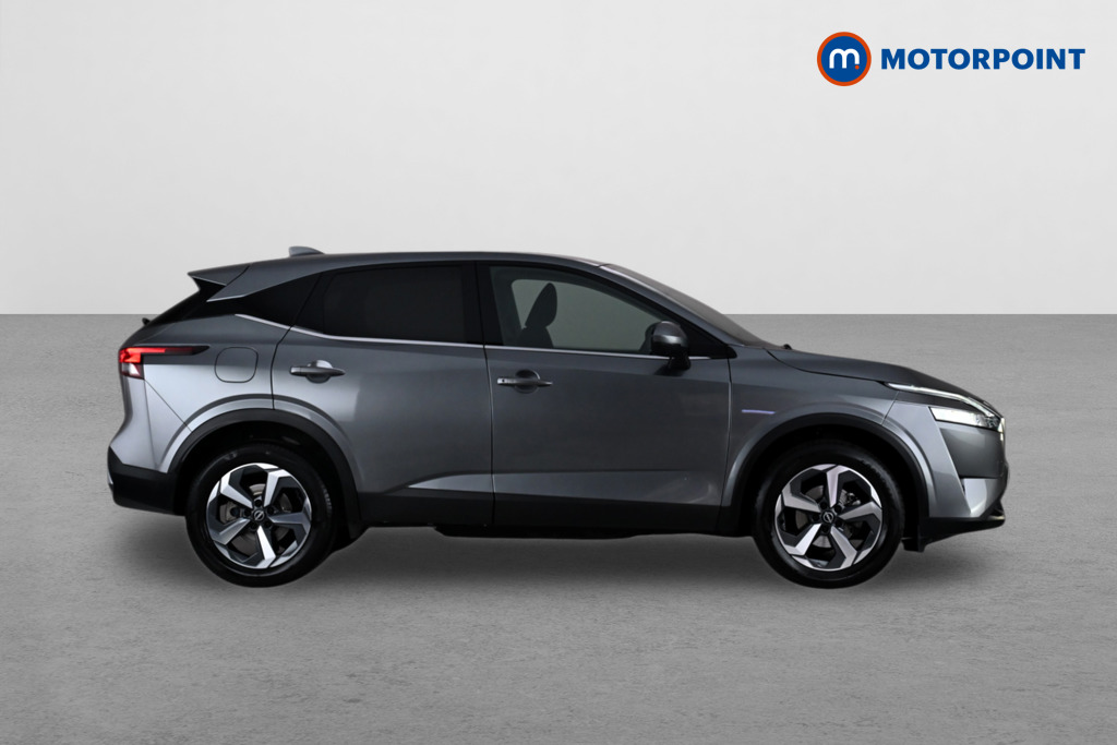 Nissan Qashqai N-Connecta Manual Petrol SUV - Stock Number (1661367) - Drivers side
