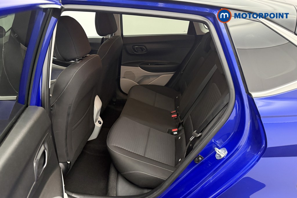 Hyundai I20 Ultimate Manual Petrol Hatchback - Stock Number (1661648) - 5th supplementary image