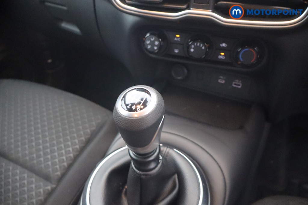 Nissan Juke Acenta Premium Manual Petrol SUV - Stock Number (1662270) - 3rd supplementary image