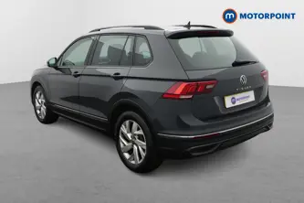 Volkswagen Tiguan Life Automatic Petrol SUV - Stock Number (1662454) - Passenger side rear corner