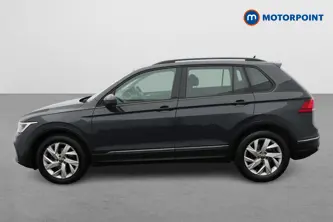 Volkswagen Tiguan Life Automatic Petrol SUV - Stock Number (1662454) - Passenger side