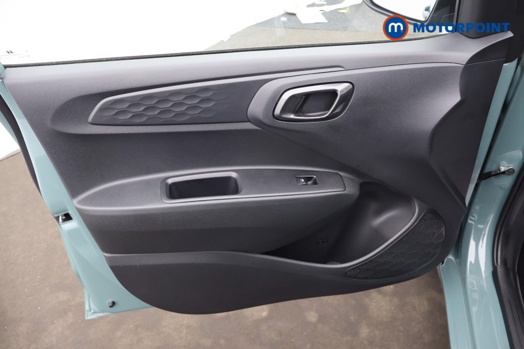 Hyundai I10 Advance Automatic Petrol Hatchback - Stock Number (1662533) - 22nd supplementary image