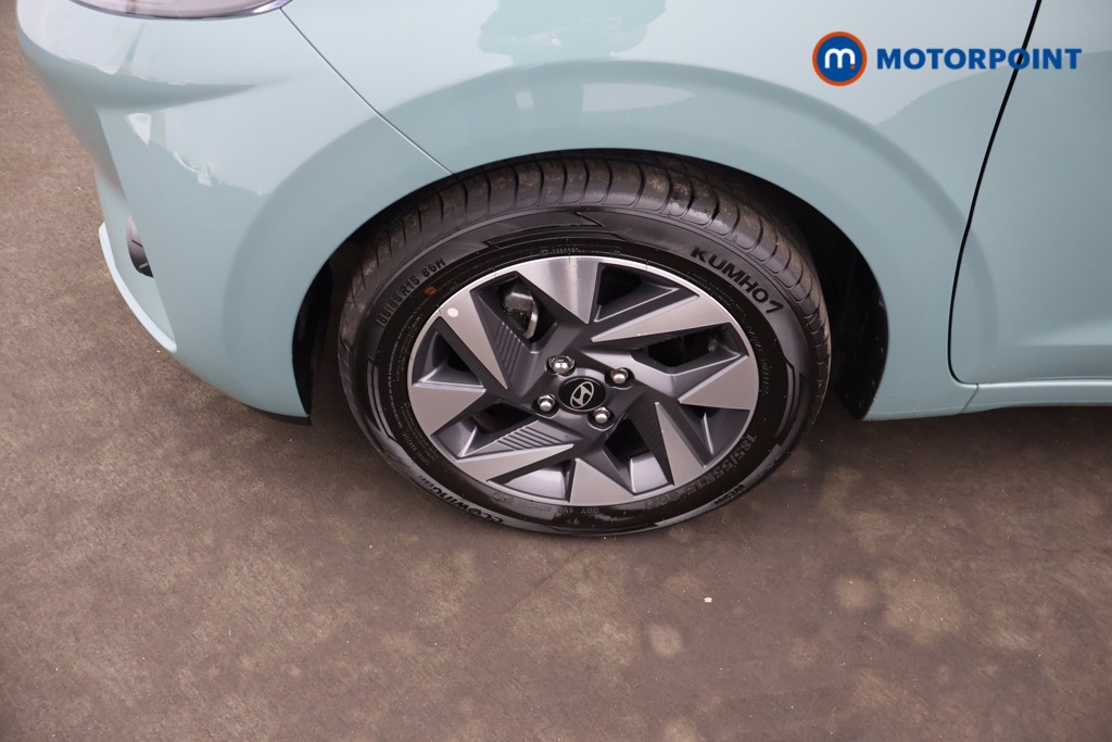 Hyundai I10 Advance Automatic Petrol Hatchback - Stock Number (1662533) - 1st supplementary image