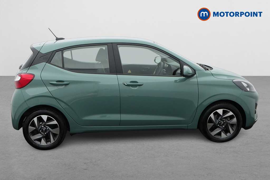 Hyundai I10 Advance Automatic Petrol Hatchback - Stock Number (1662533) - Drivers side