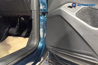 Volkswagen Tiguan Life Automatic Petrol SUV - Stock Number (1662623) - 21st supplementary image