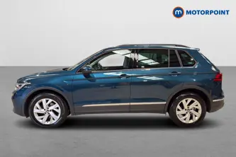 Volkswagen Tiguan Life Automatic Petrol SUV - Stock Number (1662623) - Drivers side