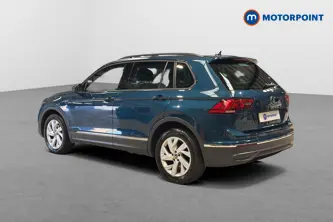 Volkswagen Tiguan Life Automatic Petrol SUV - Stock Number (1662623) - Drivers side rear corner