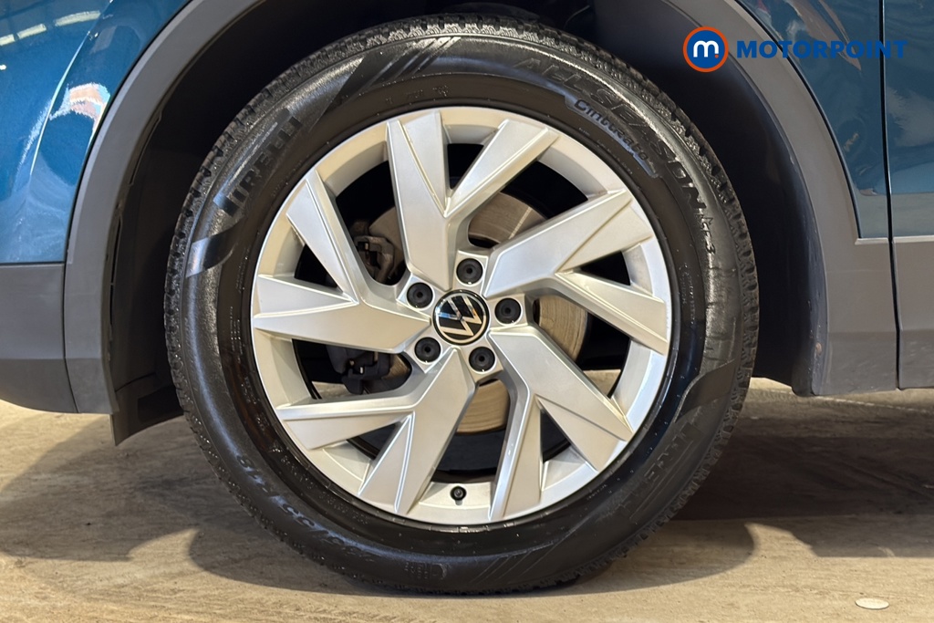 Volkswagen Tiguan Life Automatic Petrol SUV - Stock Number (1662623) - 44th supplementary image
