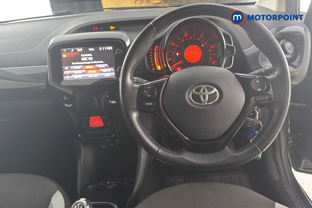 Toyota Aygo X-Press Manual Petrol Hatchback - Stock Number (1652559) - 2nd supplementary image