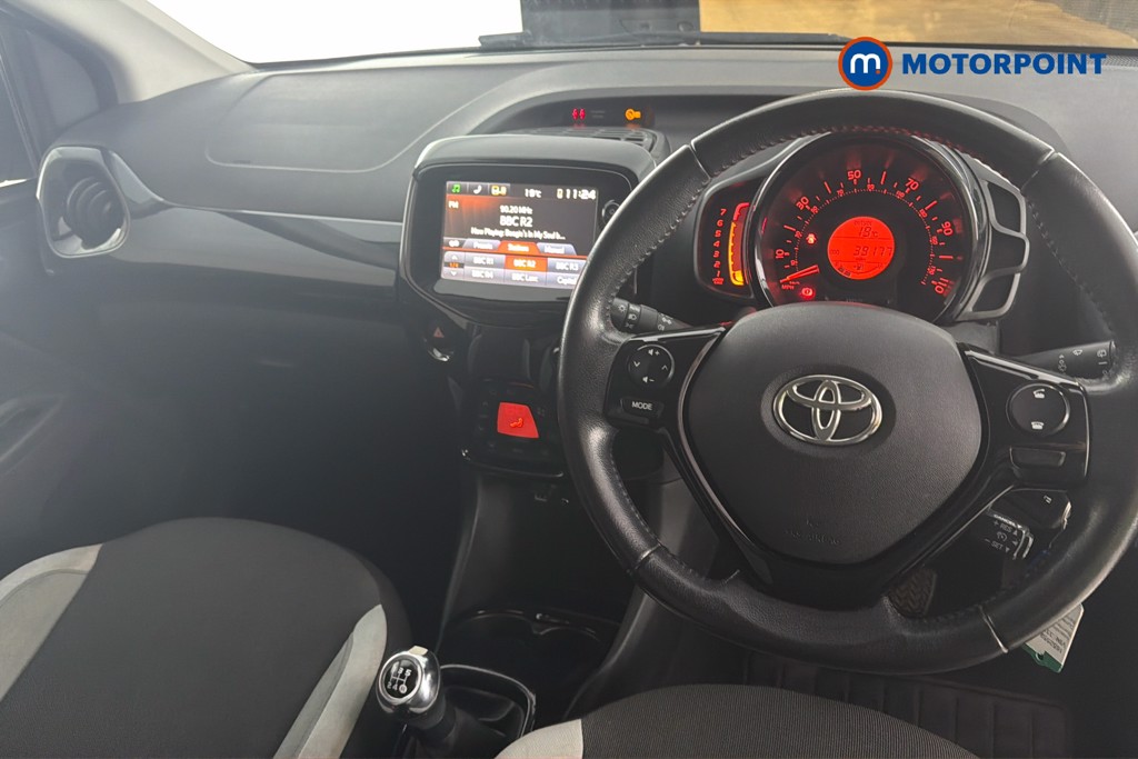 Toyota Aygo X-Press Manual Petrol Hatchback - Stock Number (1652559) - 1st supplementary image