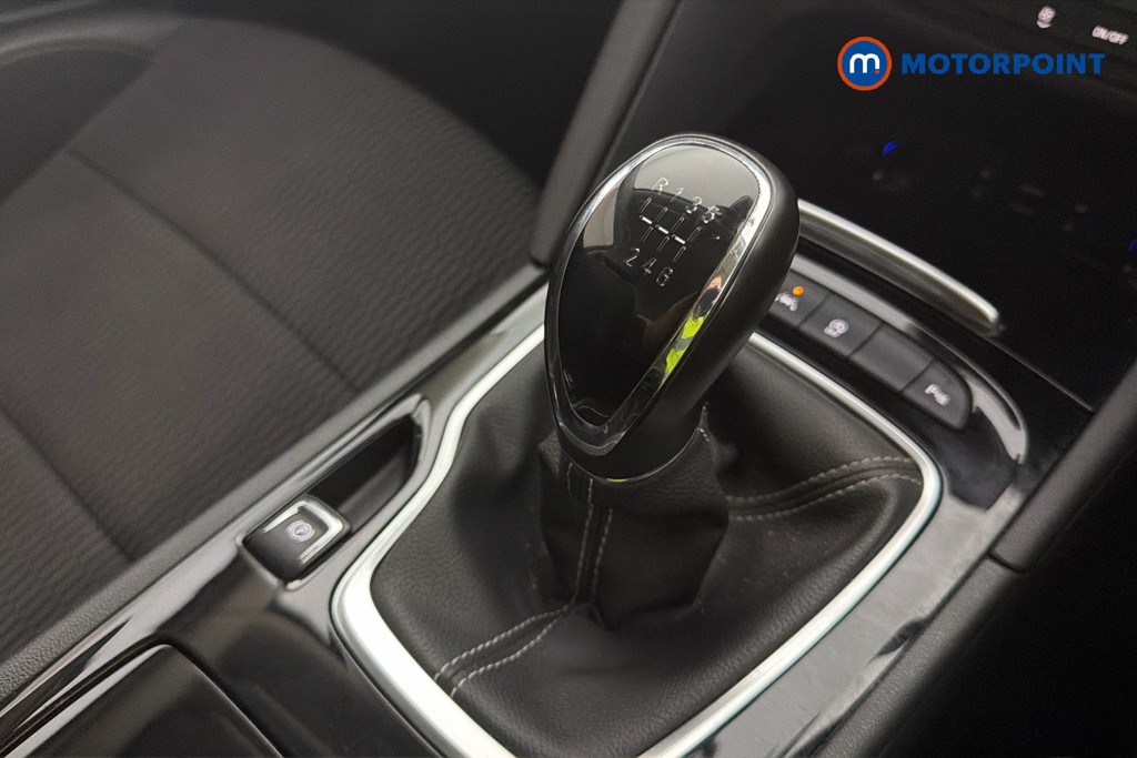 Vauxhall Insignia SRI Manual Petrol Hatchback - Stock Number (1653736) - 15th supplementary image