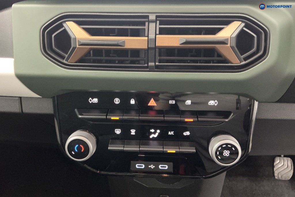 Dacia Spring Extreme Automatic Electric SUV - Stock Number (1653896) - 16th supplementary image