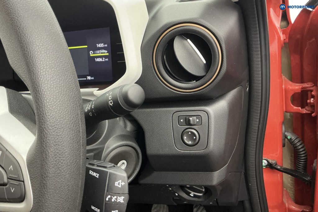 Dacia Spring Extreme Automatic Electric SUV - Stock Number (1653896) - 21st supplementary image