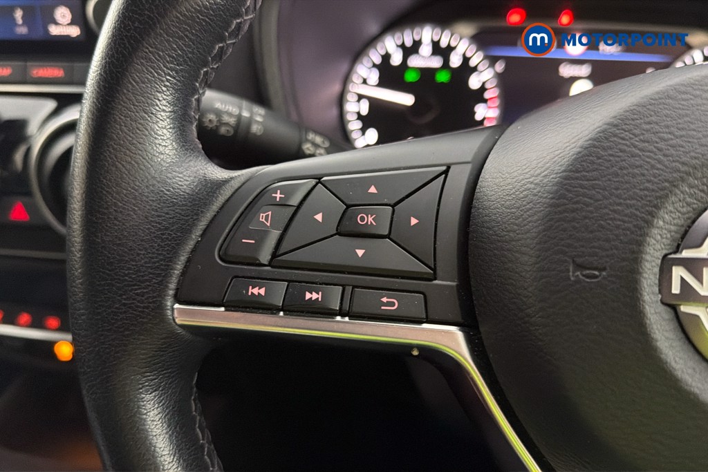 Nissan Juke Tekna-Plus Manual Petrol SUV - Stock Number (1655487) - 3rd supplementary image