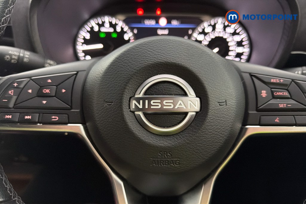 Nissan Juke Tekna-Plus Manual Petrol SUV - Stock Number (1655487) - 5th supplementary image