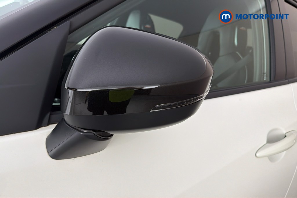 Nissan Juke Tekna-Plus Manual Petrol SUV - Stock Number (1655487) - 43rd supplementary image
